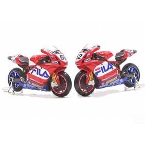 WSBK Ducati 999 F04 (2004)
