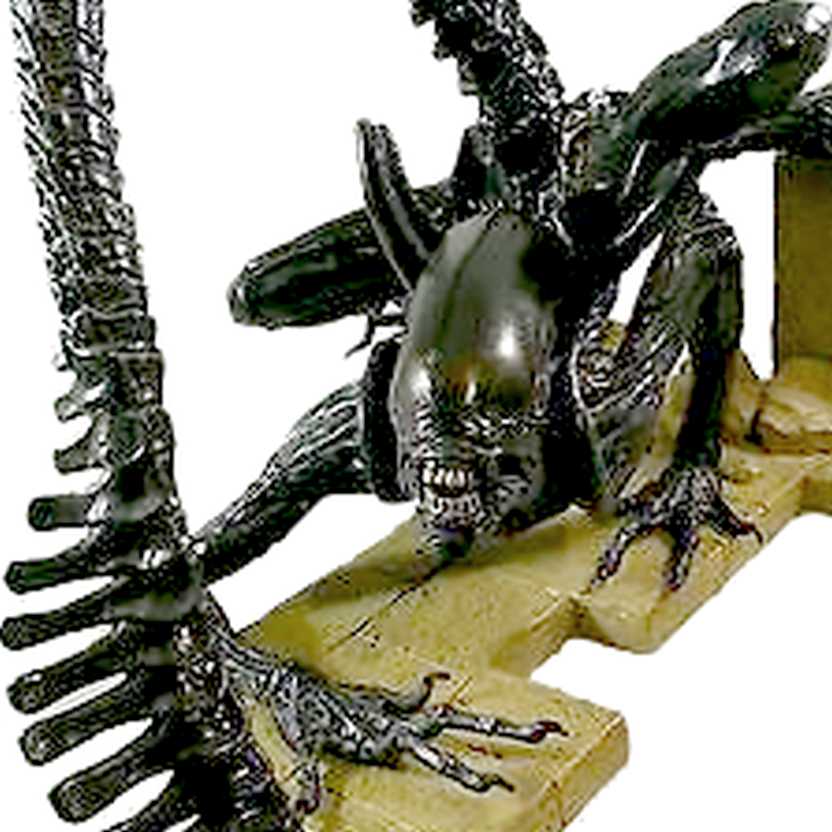 Alien Warrior do filme Alien vs. Predador - Arte em Miniaturas