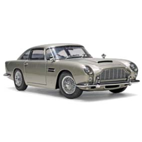 Aston Martin DB5 (1965) James Bond 007 Goldfinger escala 1/18