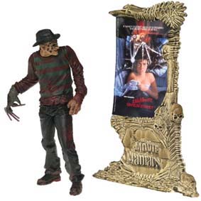 Boneco Freddy Krueger Movie Maniacs 4 (aberto)