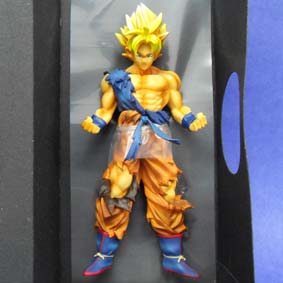 Boneco Articulado - 30 cm - Dragon Ball - Super Saiyan Goku Battle