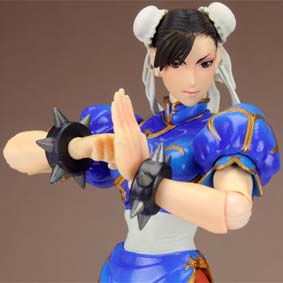 Bonecos Super Street Fighter IV Chun-Li Play Arts Kai Square Enix Action Figure