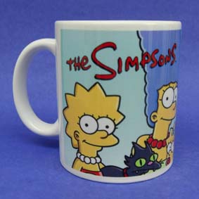 Caneca Temática da Família Simpsons em cerâmica