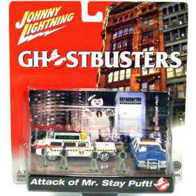 Cenário Ghostbusters Caça Fantasma Diorama Ecto 1 com 4 bonecos do filme