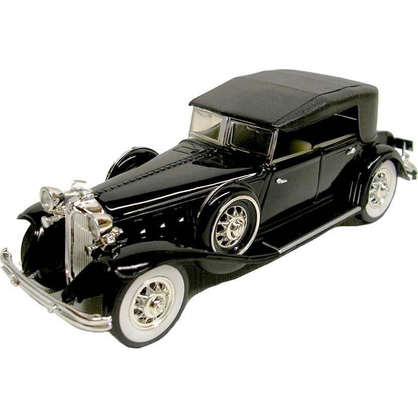 Chrysler Lebaron (1932) miniaturas marca Signature Models escala 1/32