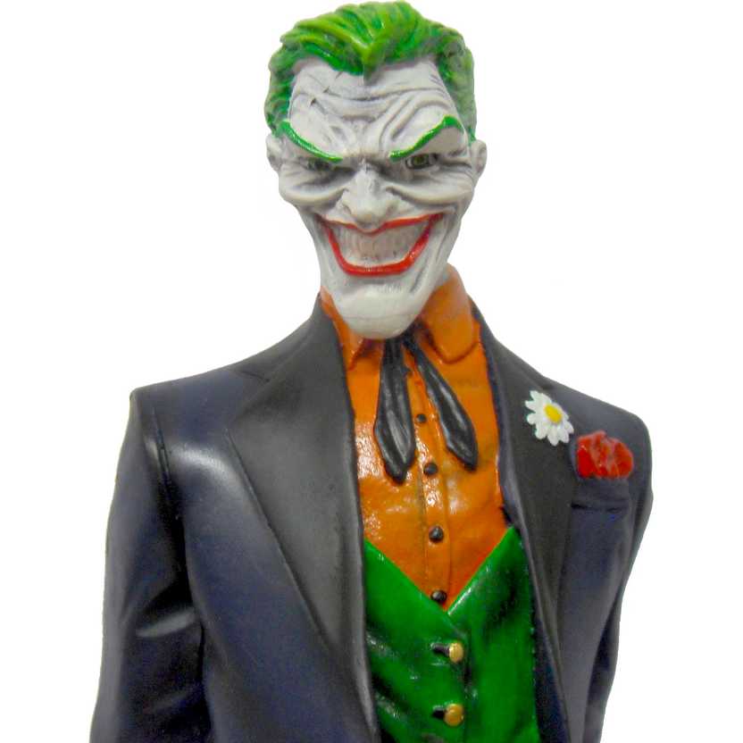 Estátua do Coringa com faca - Joker Statue