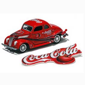 Ford Coupe (1937) c/ adesivo Coca-Cola