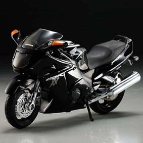 Honda CBR1100XX Blackbird moto Maisto escala 1/18