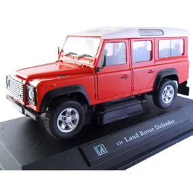 Land Rover Defender 110 (Miniaturas Cararama) escala 1/24