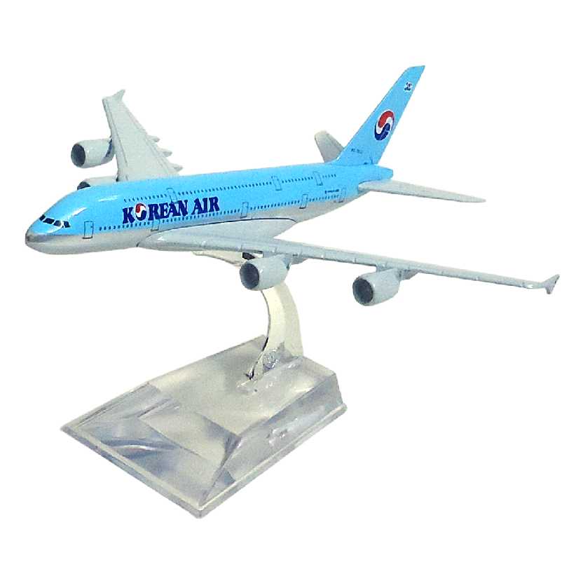 Gol - Boeing 777 - Miniatura Avião Aeronave Comercial : :  Brinquedos e Jogos