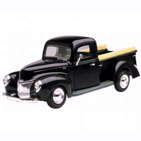 Motormax Toys Miniaturas na escala 1/24 :: Ford Pickup Truck (1940) cor preta