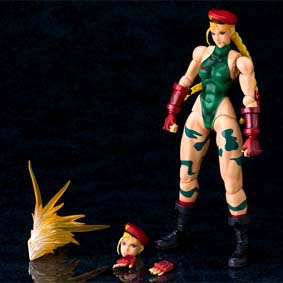 Super Street Fighter IV: Cammy Play Arts Kai Action Figure