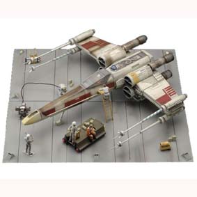 X-Wing Fighter Cross Section 3-D Vehicle Model Kit Set